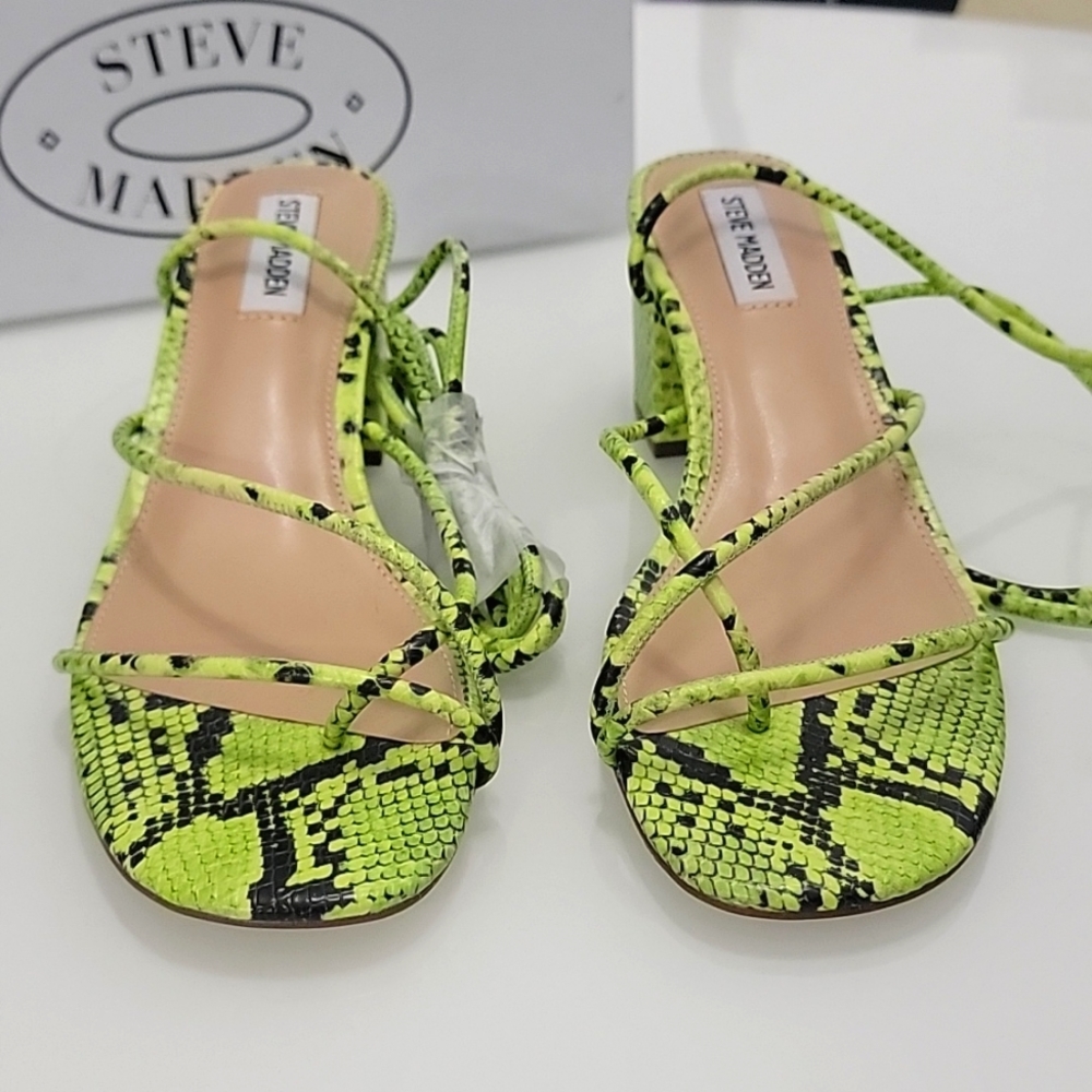 NIB Steve Madden neon green snake lace up sandals - Picture 2 of 9
